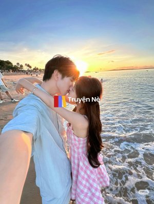 Bí Mật Trong Phòng Làm Việc