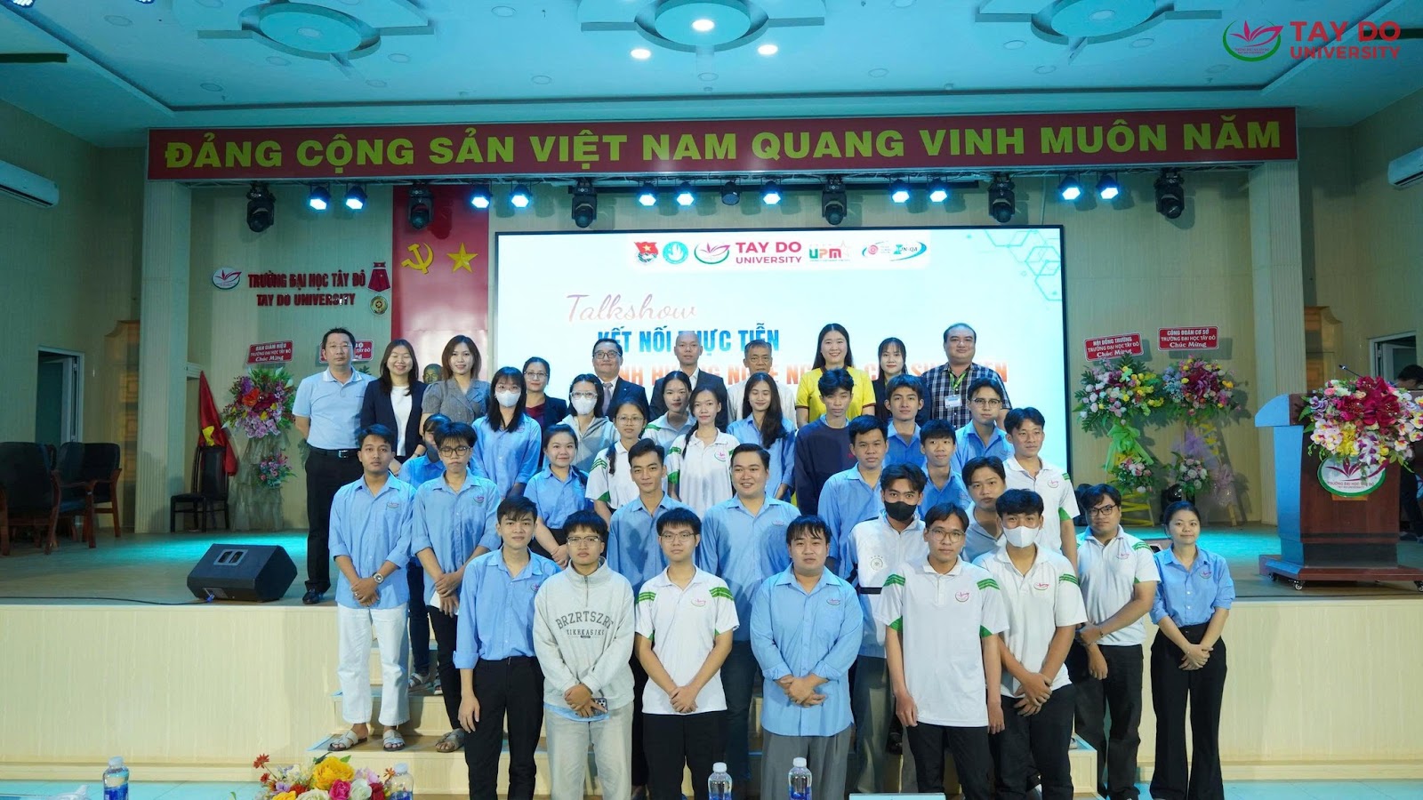TALKSHOW “KẾT NỐI THỰC TIỄN – ĐỊNH HƯỚNG NGHỀ NGHIỆP CHO SINH VIÊN” VÀ LỄ KÝ KẾT HỢP TÁC GIỮA TRƯỜNG ĐẠI HỌC TÂY ĐÔ VỚI DOANH NGHIỆP