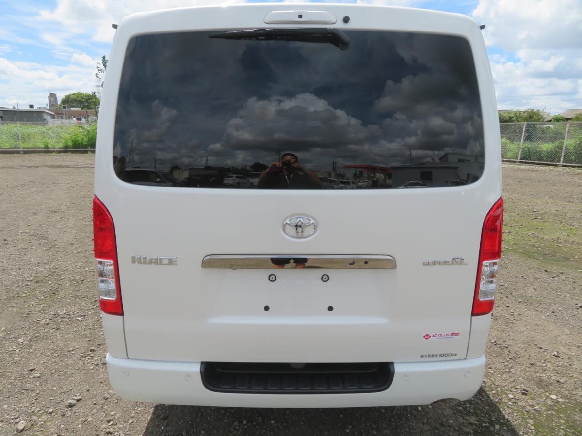 Toyota Hiace