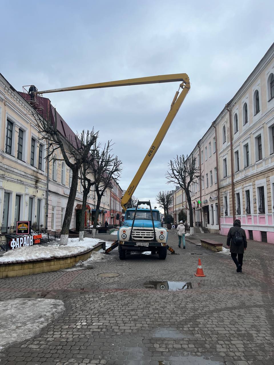 Земляные работы экскаватором в Могилёве — ПОДЪЁМ!СЕРВИС