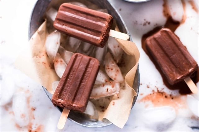 Kem Chocolate Cốt Dừa
