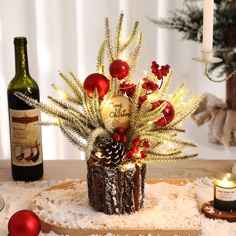 Mini-Weihnachtsbaum im Holzfass, 35 cm