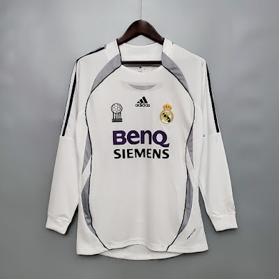 Retro 2006-07 Real Madrid Local.jpeg