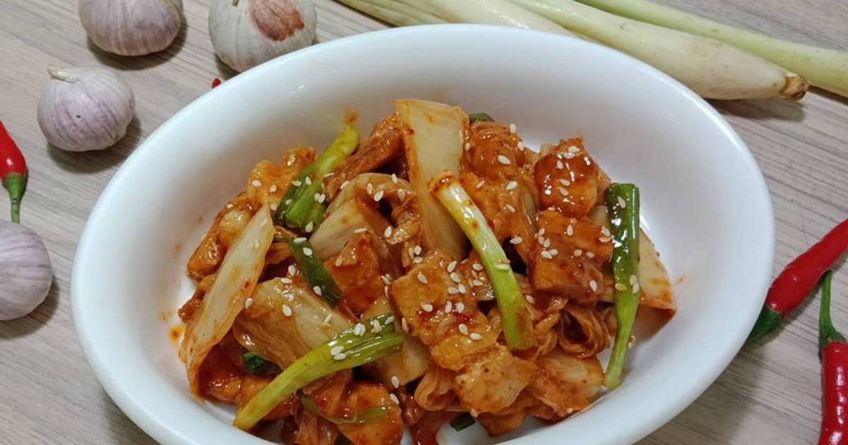 KIM CHI XÀO THỊT HEO (Buta Kimuchi)