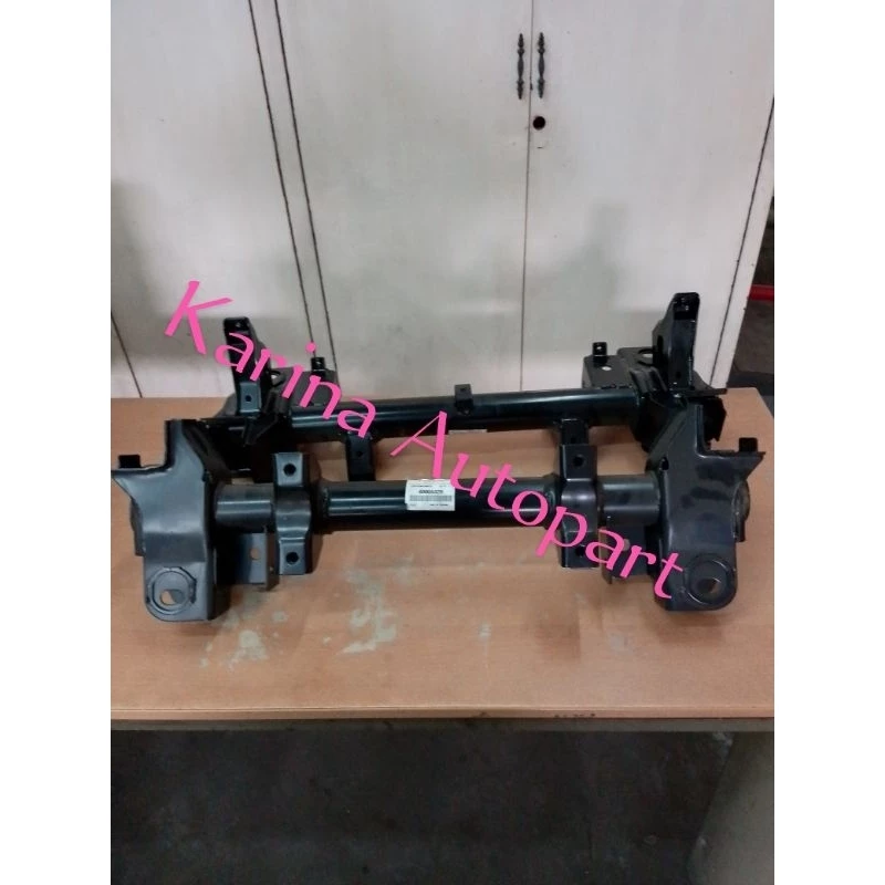Crosmember Depan Triton KB4T 2.5 Original Mitsubishi 4000A029 untuk Performa Optimal