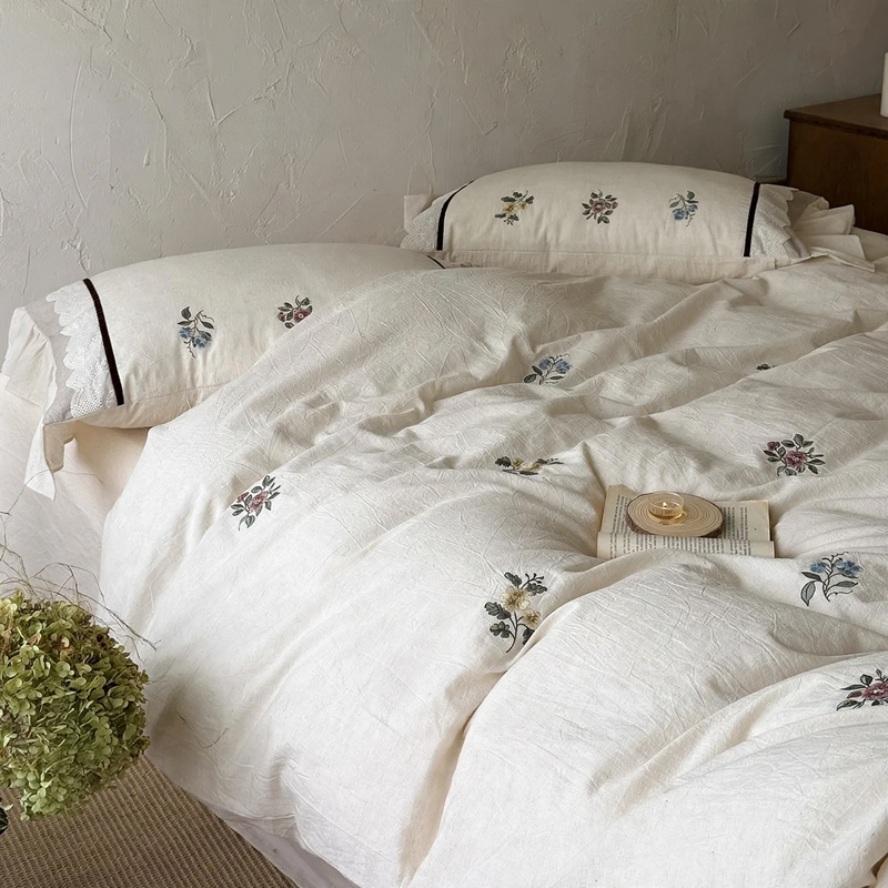 Cotton-Linen Bedding Set with Embroidery, 4-Piece