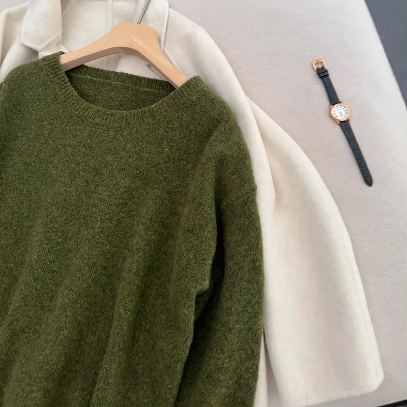 Vintage Knitted Sweater in Avocado Green