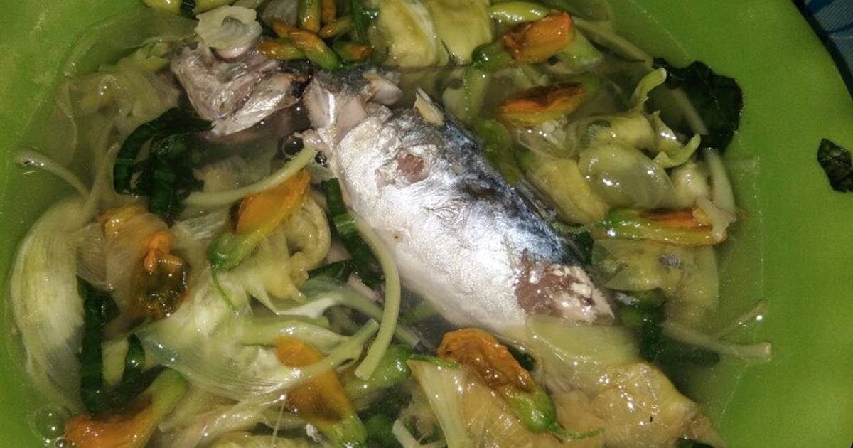 Cá bống nấu canh chua với bông sua đũa Điên Điển