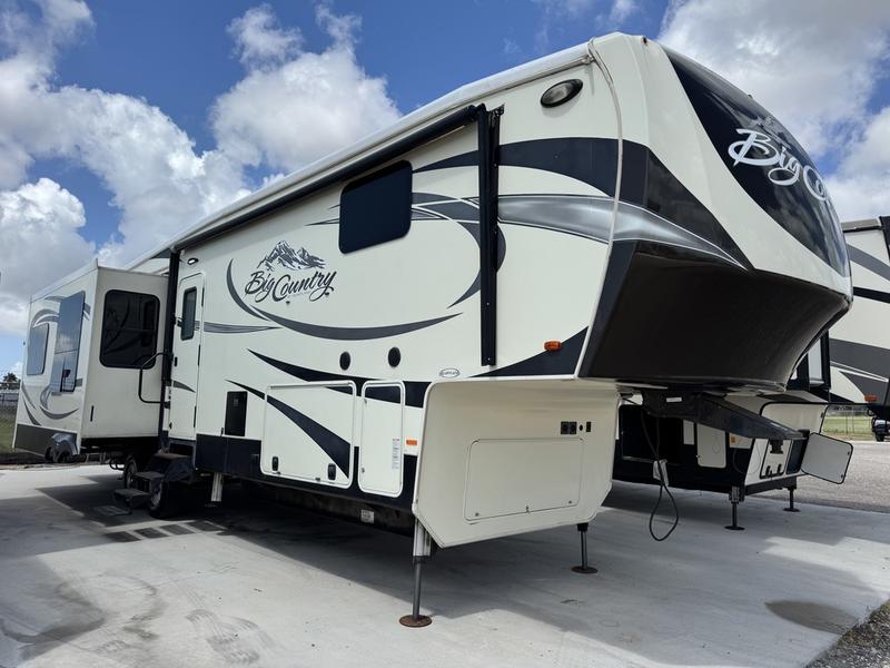 2017 Heartland RV Big Country 3560SS