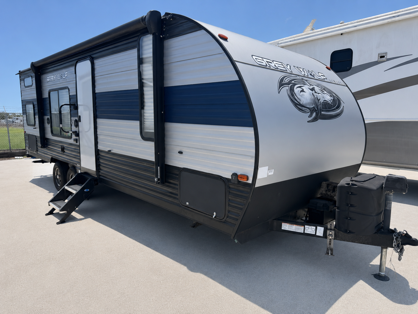2020 Forest River Cherokee Grey Wolf 26DJSE