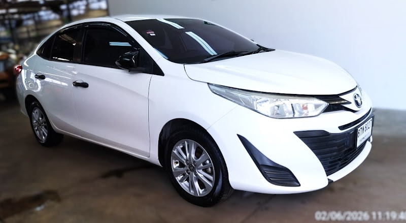 TOYOTA YARIS ATIV