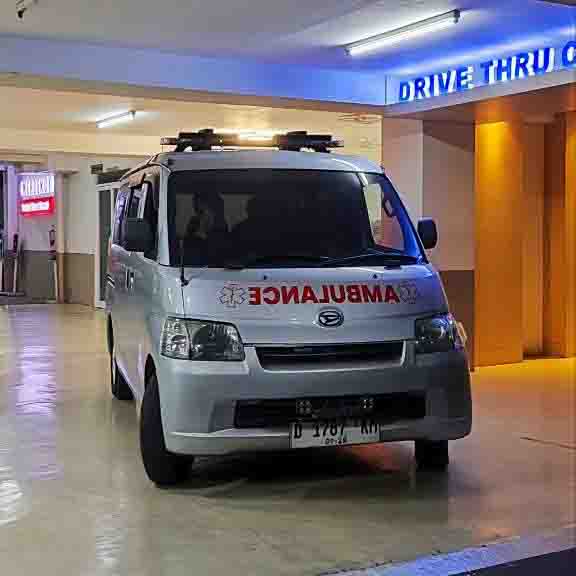 Ambulance jenazah Cimahi unit 1 tampak depan