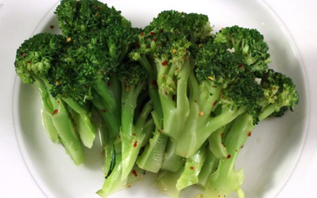 Salad Bông Cải Xanh
