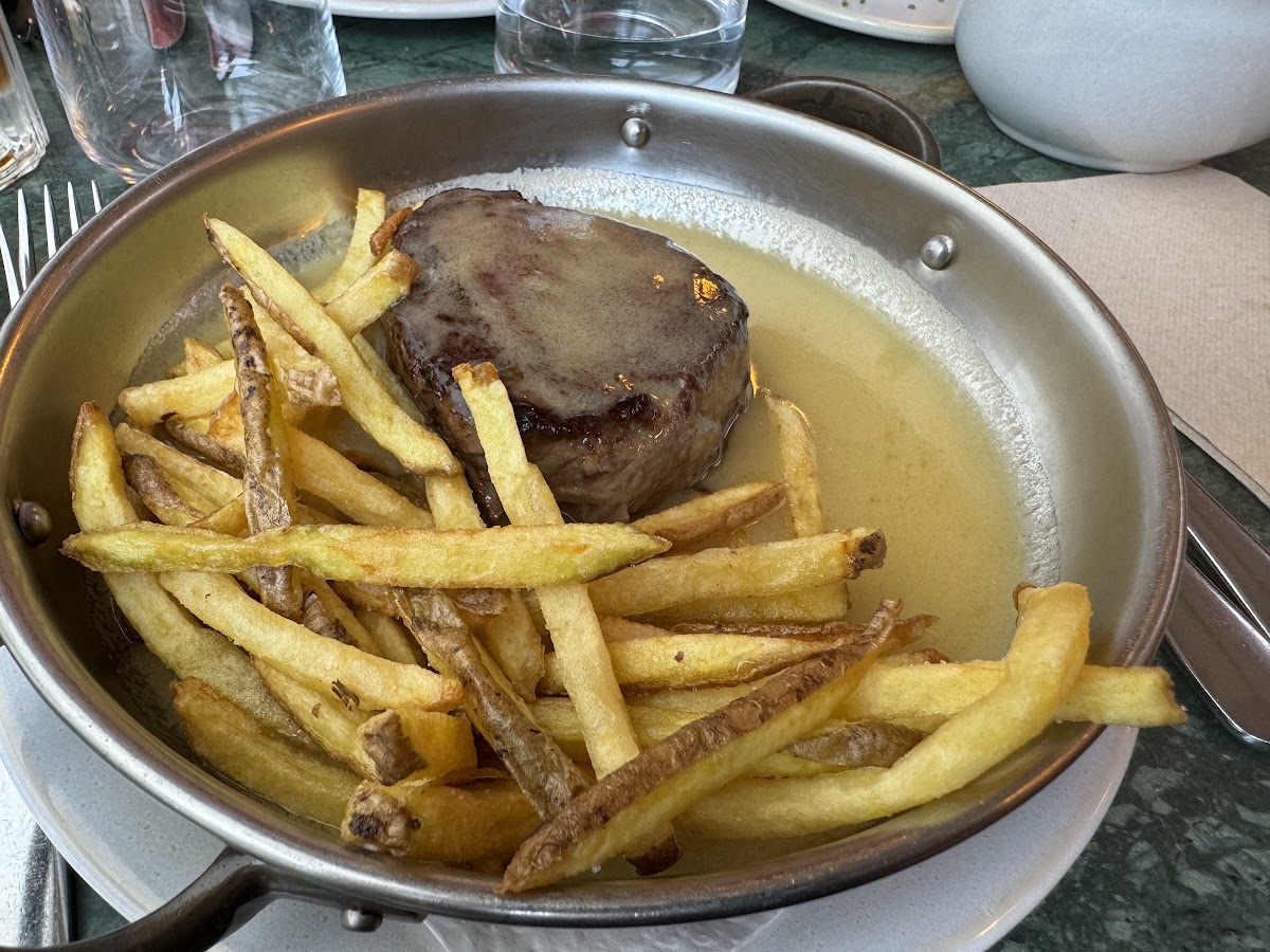 Family's 1-Day Sintra & Cascais Escape