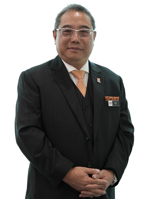 YBrs. See Chee Kong