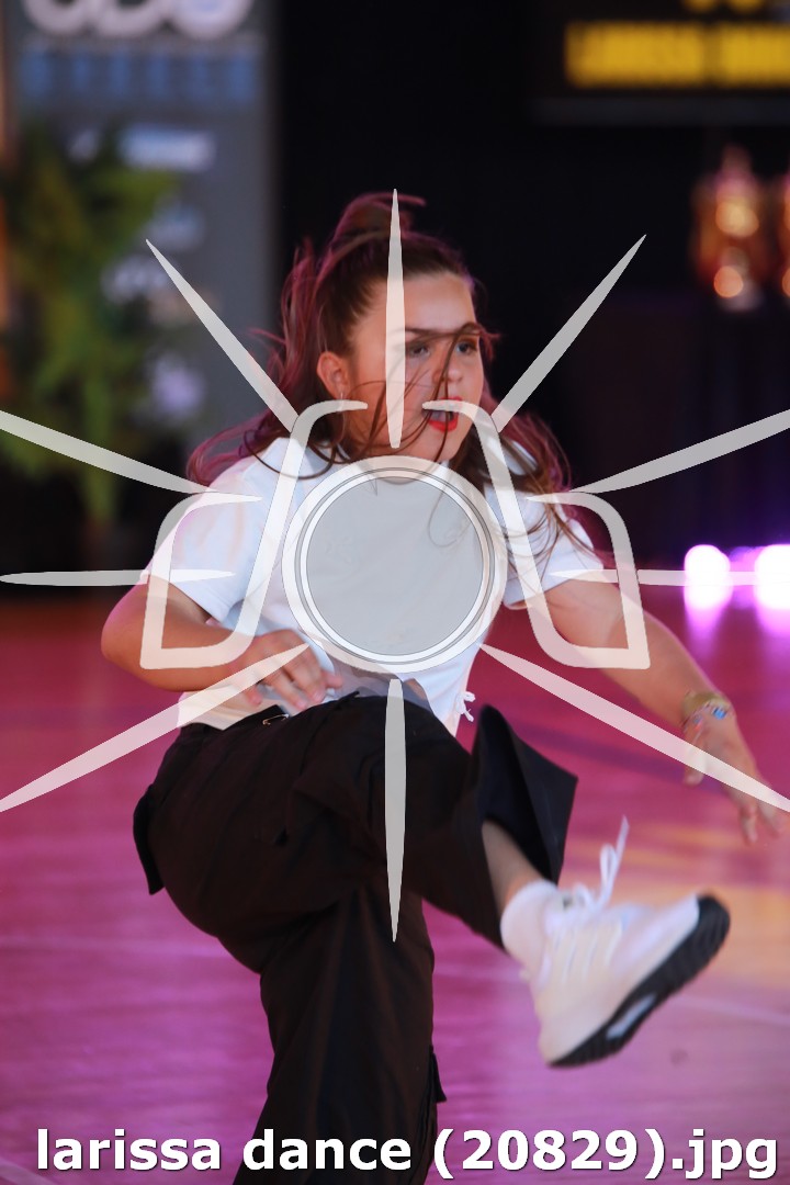 larissa dance (20829).jpg