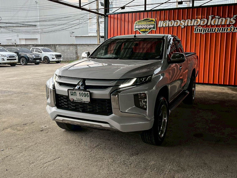 MITSUBISHI TRITON 18-23