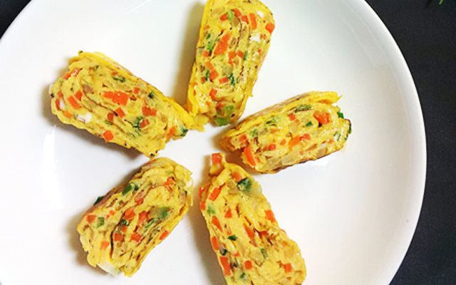 Trứng Chiên Thập Cẩm