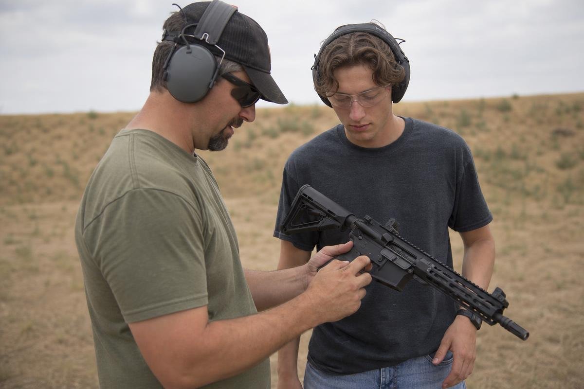 Different training formats for beginning shooters