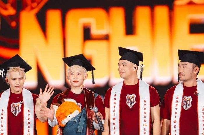 Gai Home Concert: 'Lễ tốt nghiệp K24' đầy cảm xúc của dàn Anh Tài và Gai Con - Chuyên trang Hoa Học Trò - Báo Tiền Phong