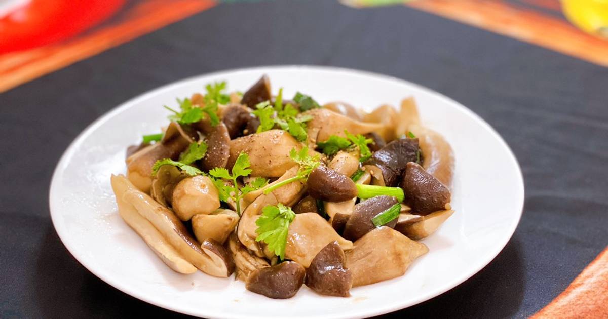 Nấm mối xào chay