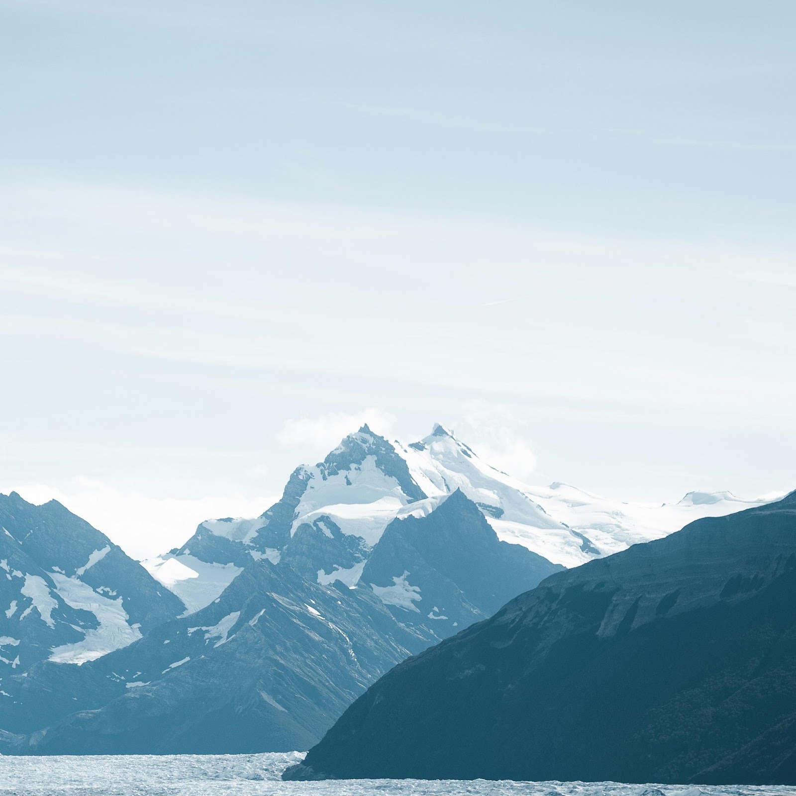 Download Massive Blue Glacier And Mountains 4K iPhone