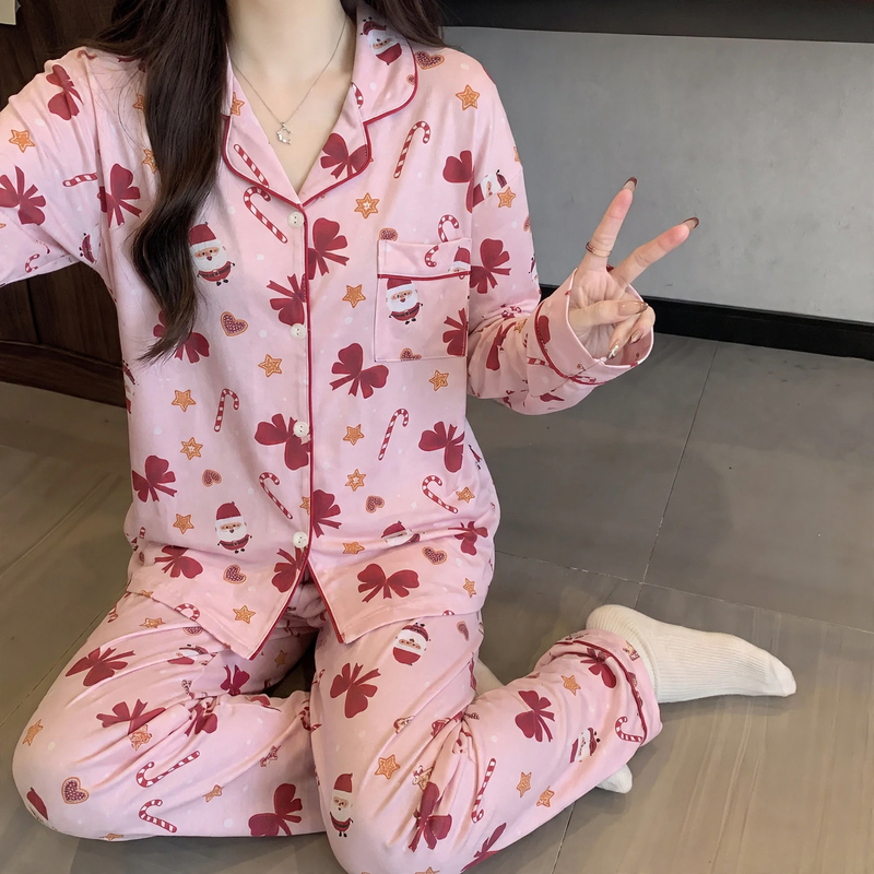 Ladies' loungewear, long-sleeved, with Christmas cartoon print