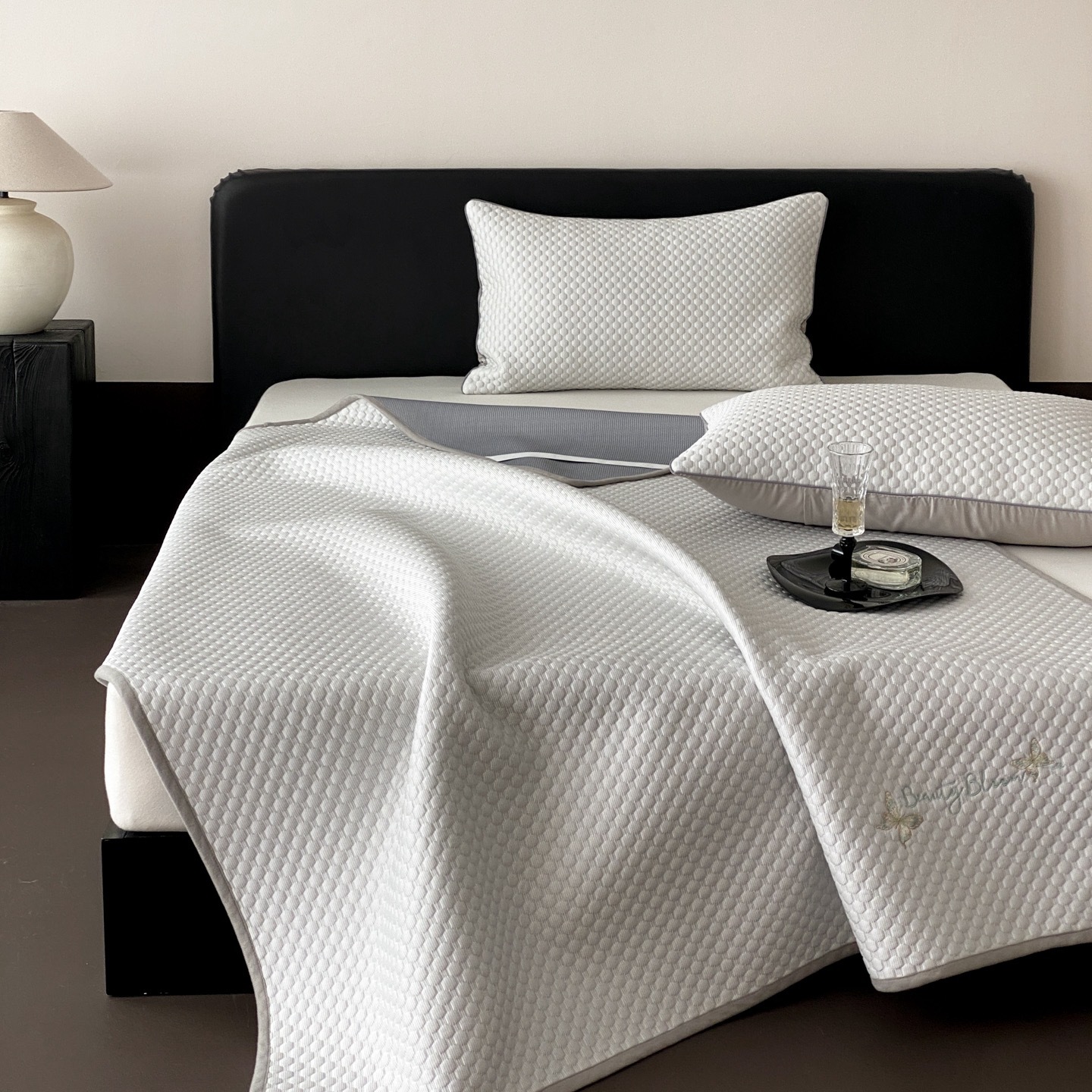 Cooling Ice Silk Bedding Set, 3-piece