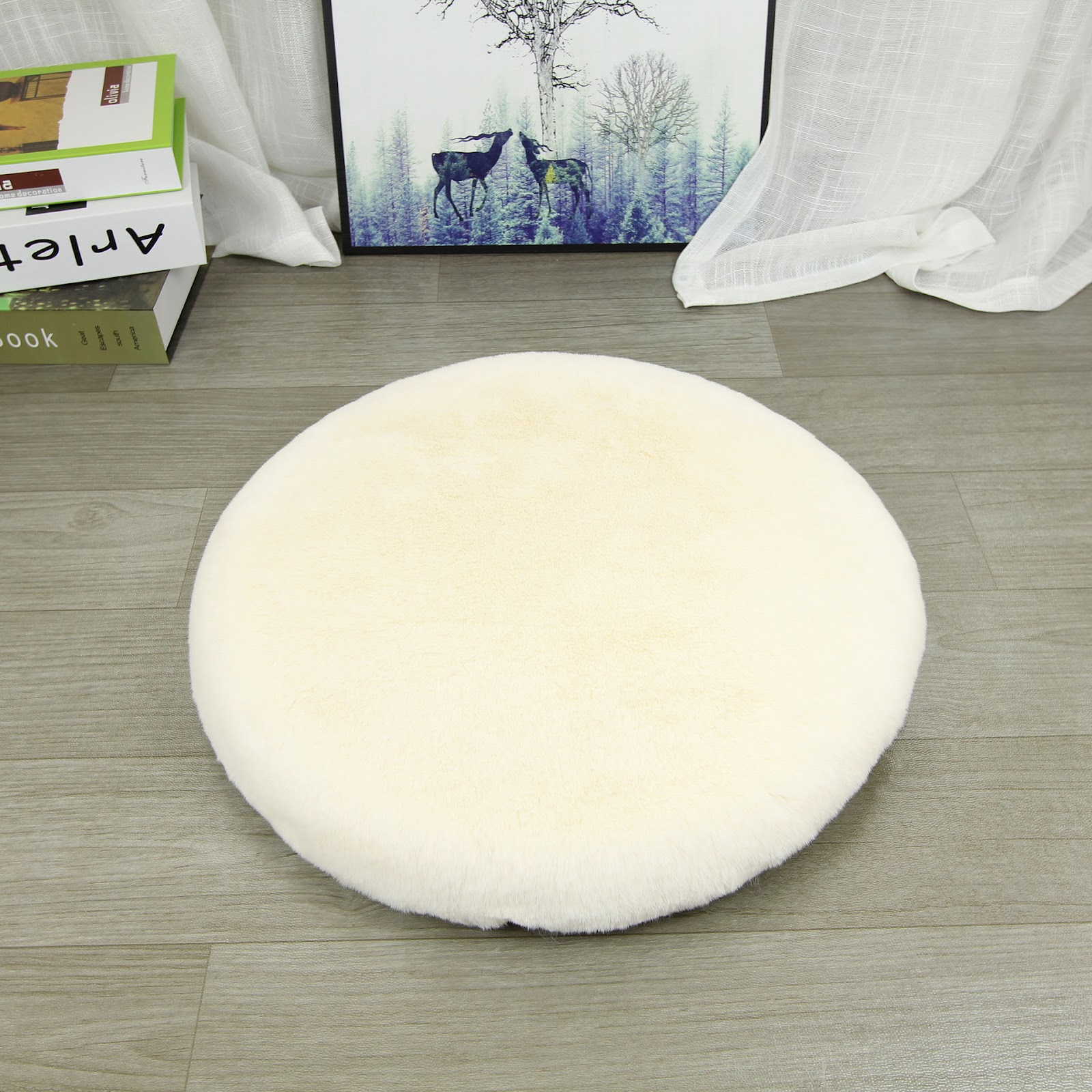 Round seat cushion made of cotton and linen