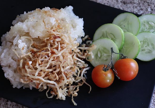 Xôi Chiên Xá Bấu Rim Tỏi