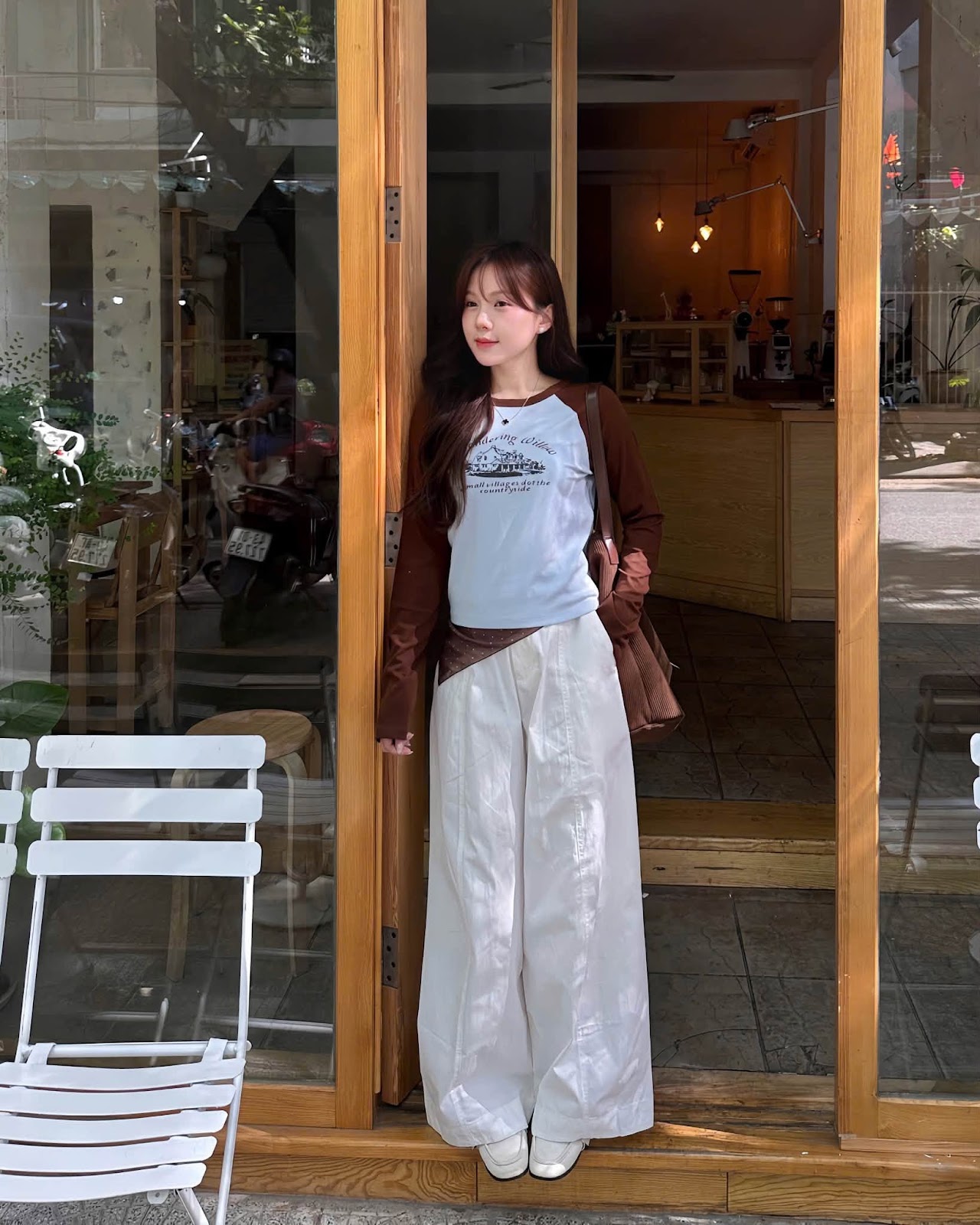 Áo thun dài tay cổ tròn in hình ngôi nhà XIONXXEN SHOP 5503 – Image 3
