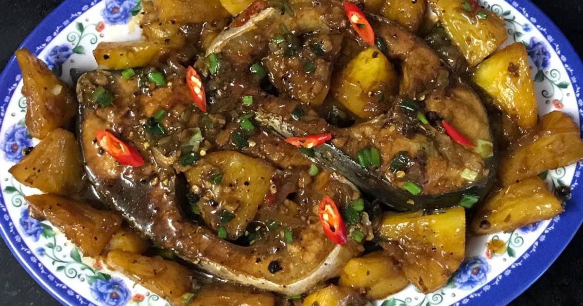 Cá basa kho thơm