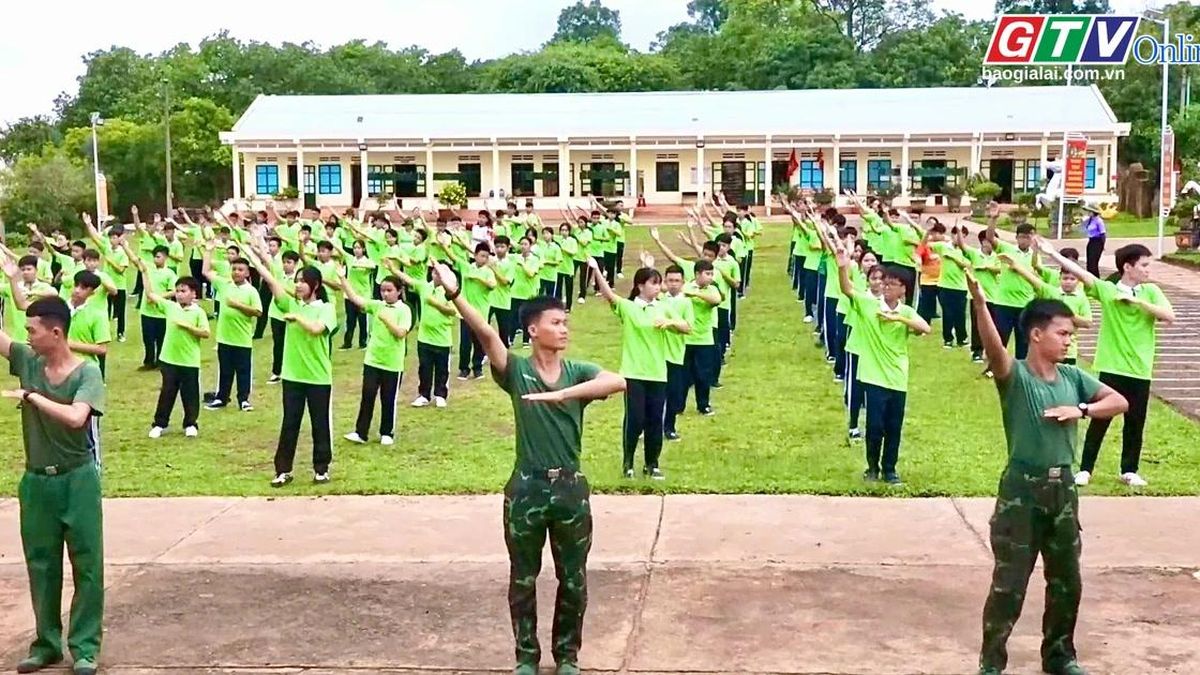 Trưởng thành hơn từ học kỳ quân đội 2026 - Báo Gia Lai