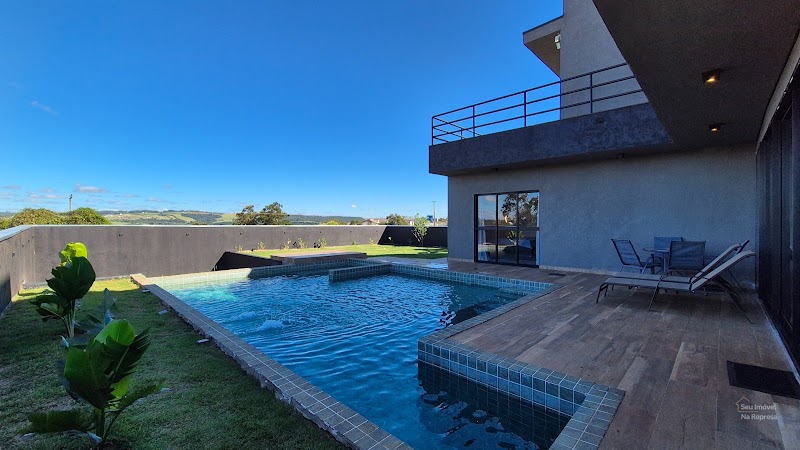 Casa à venda no Condomínio Riviera de Santa Cristina XIII