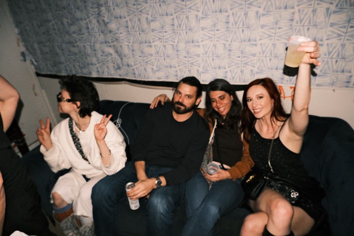 @tlau.photos_thelostandunfounds_2026-04-19_austin_last_night_038