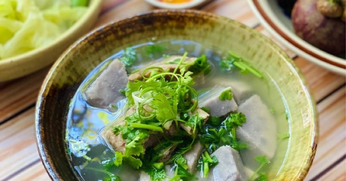 Canh Khoai Môn Hầm Sườn