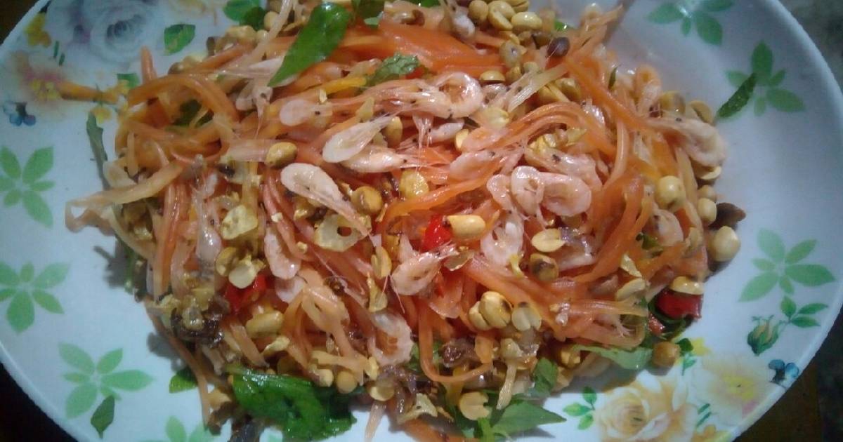 Gỏi đu đủ tép đồng