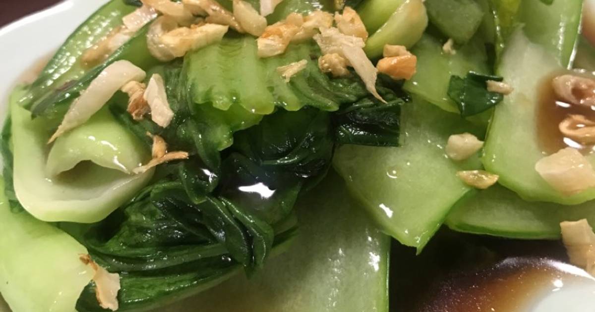 Cải thìa xào tỏi sốt dầu hào