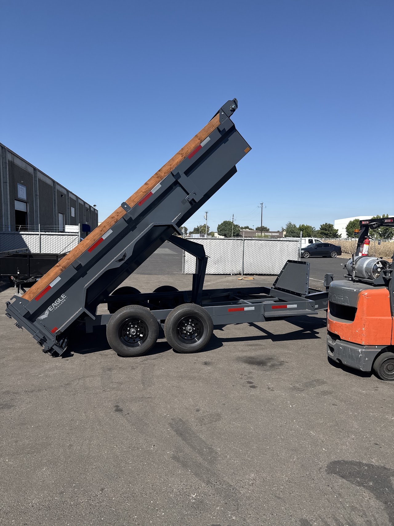 14K Venture Pro Dump