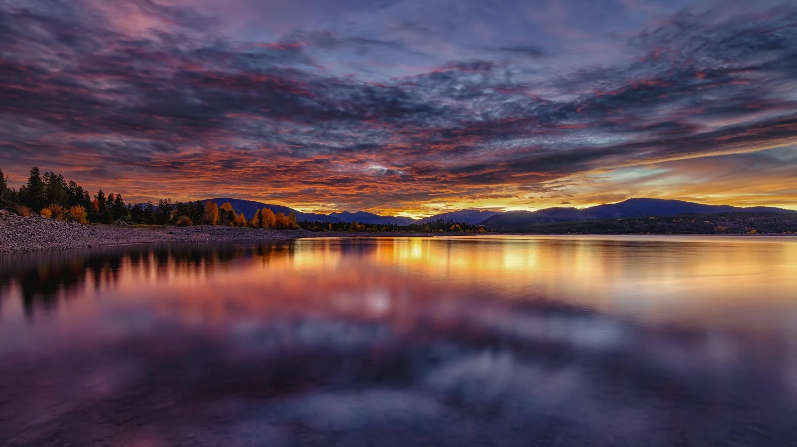 Mountain Lake Sunset Reflection - Landscape Photography 5K Wallpaper (6144x3446)