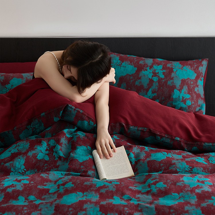 Bedding set made from pure cotton, floral