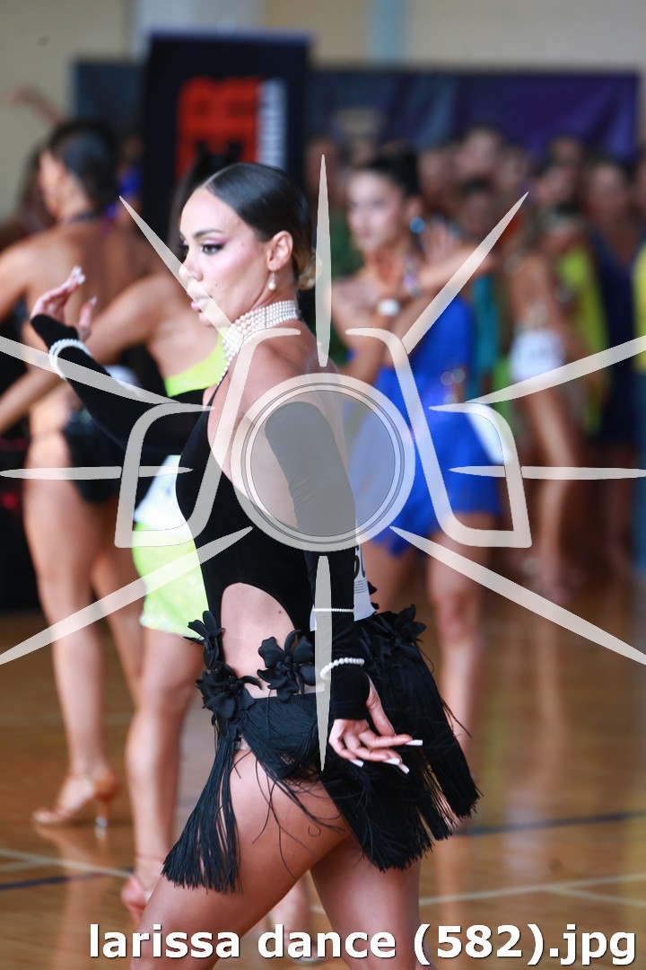 larissa dance (582).jpg