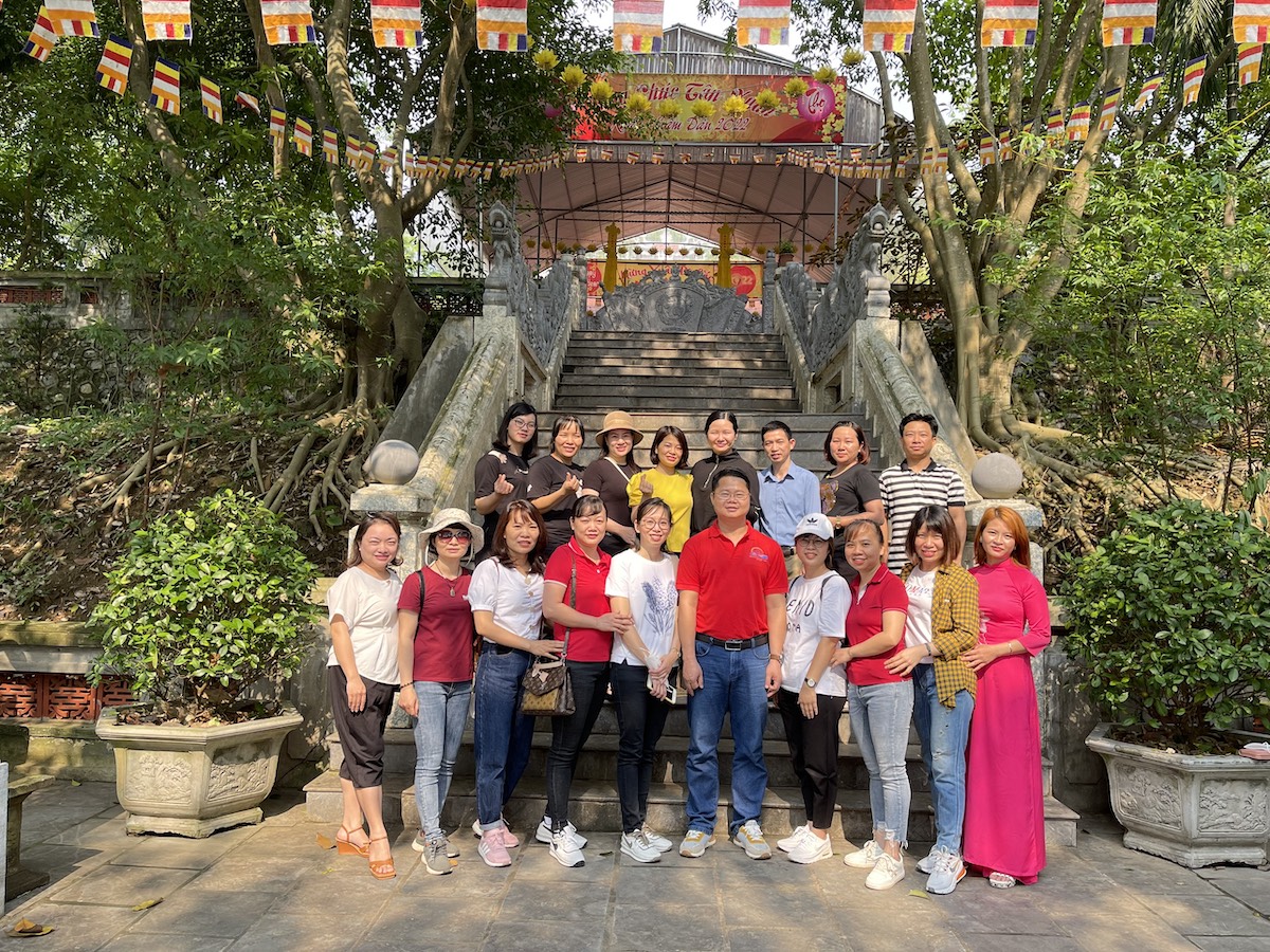 Khoa Kinh tế tổ chức hoạt động kết nối và phục vụ cộng đồng năm học 2021 - 2022