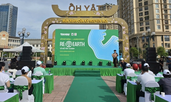 Công nghệ xanh: Giải pháp thông minh bảo vệ hồ sơ sinh thái Hồ Tây