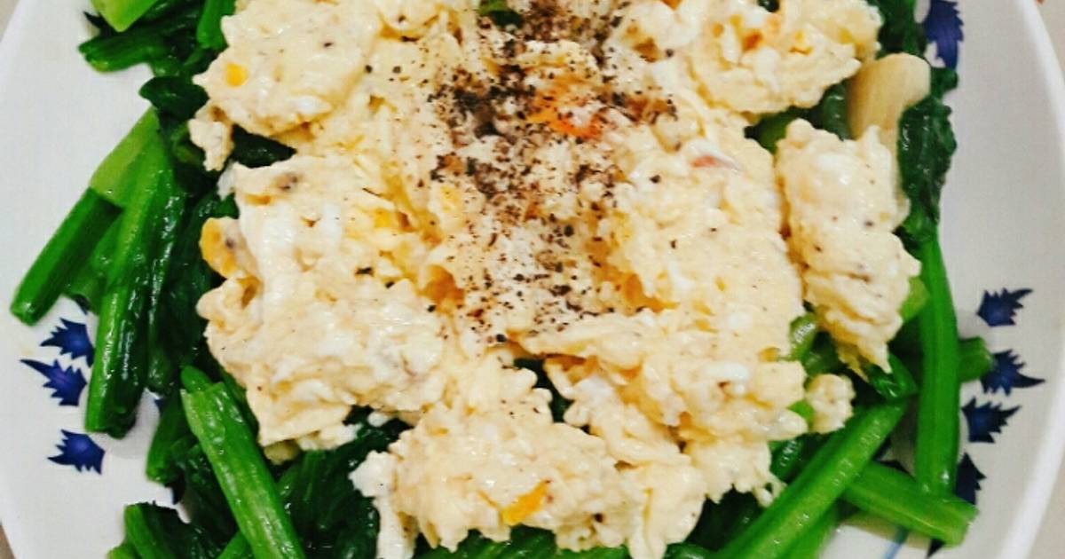 Cải bó xôi xào trứng