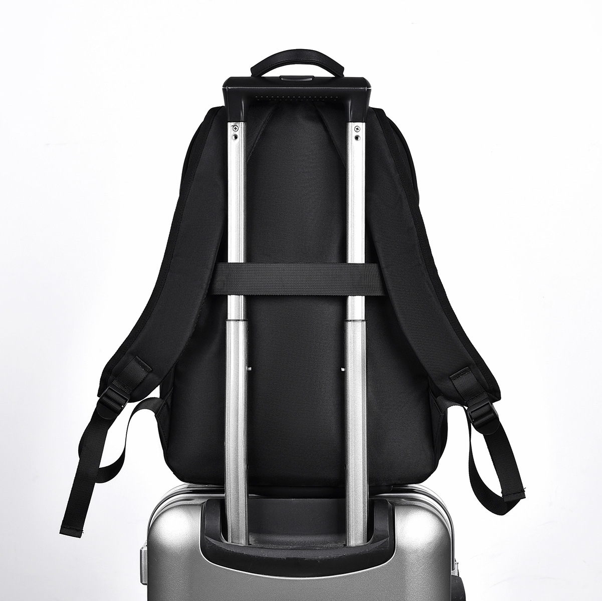 Men's backpack with laptop compartment, 20–35 L, nylon