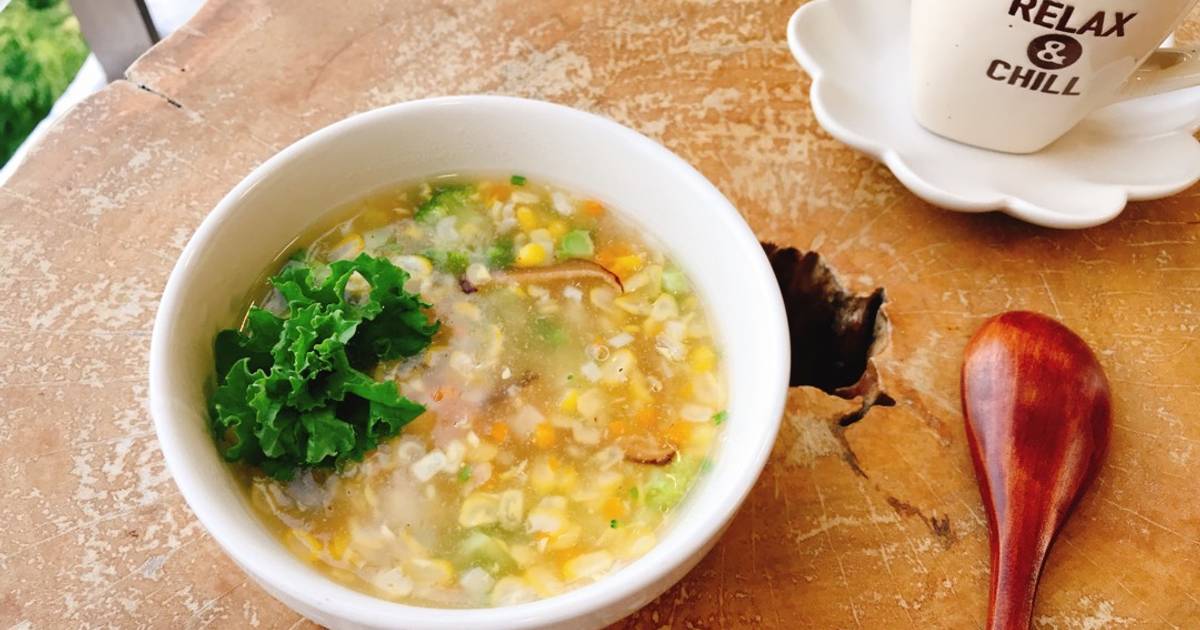 Soup bắp rau củ