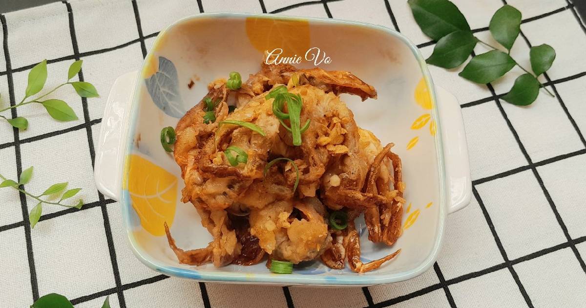 Cua lột chiên giòn sốt dầu hào