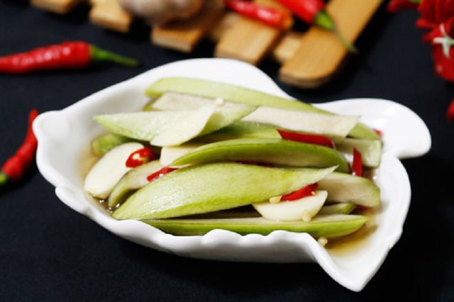 Xoài Xanh Ngâm Mắm Ớt
