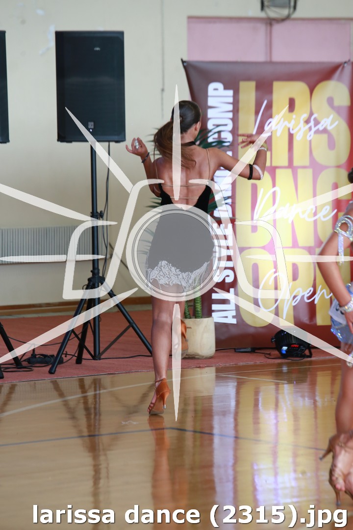 larissa dance (2315).jpg